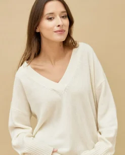 Acanthe Pull loose V croisé écru100% cachemire Ecru Fashion